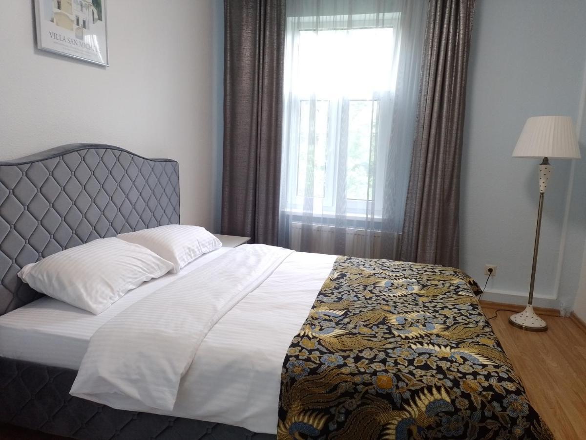 House, Garden & Sauna. Free Parking. Train Stop-200 M. Sea-1 Km. Jūrkalne المظهر الخارجي الصورة