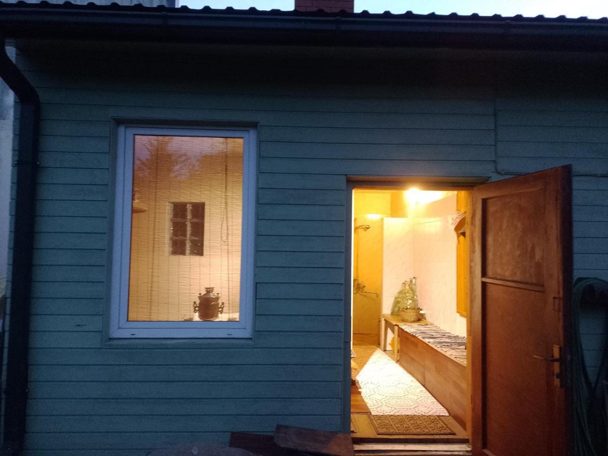 House, Garden & Sauna. Free Parking. Train Stop-200 M. Sea-1 Km. Jūrkalne المظهر الخارجي الصورة