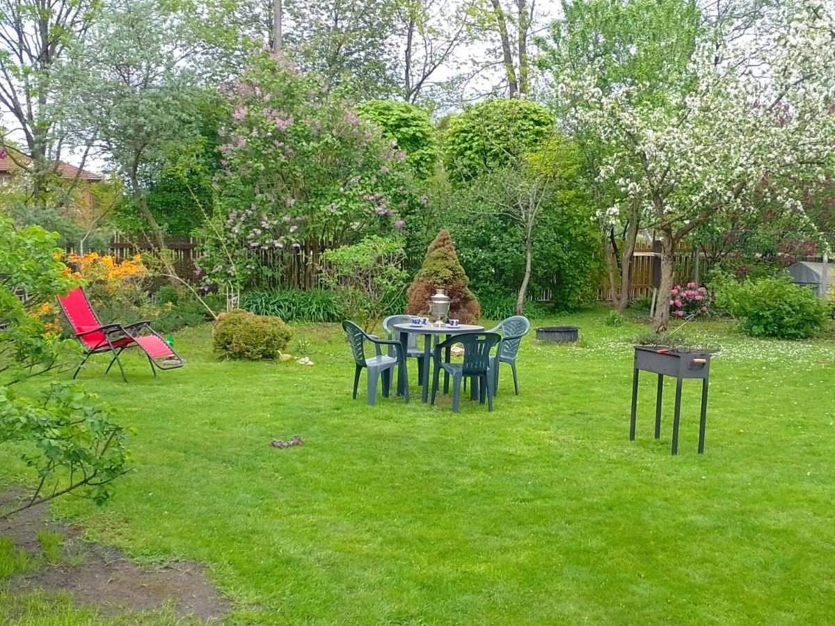 House, Garden & Sauna. Free Parking. Train Stop-200 M. Sea-1 Km. Jūrkalne المظهر الخارجي الصورة